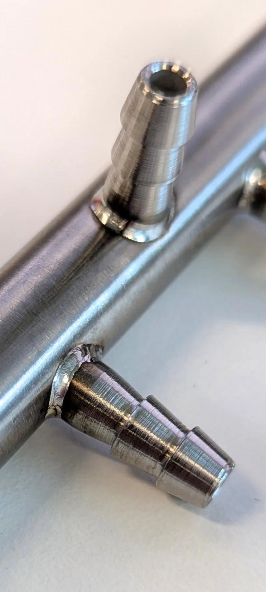 Laser weld detail on tube fittings produced at RWS